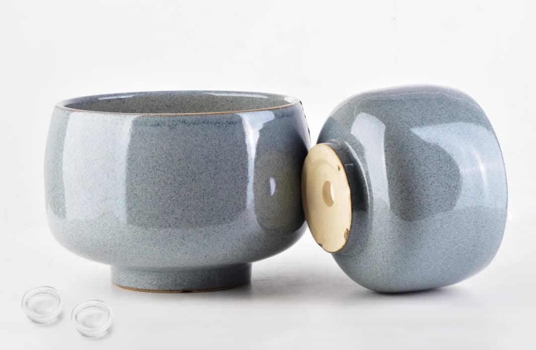 Doniczka z dziurkami czy bez - co wybrać dla zdrowych roślin?